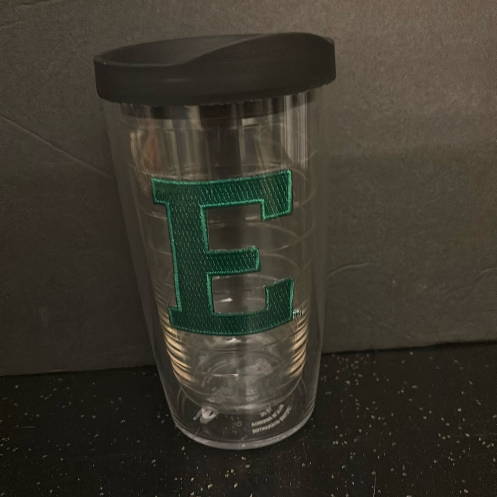 Tervis 16 ounce covered cup
